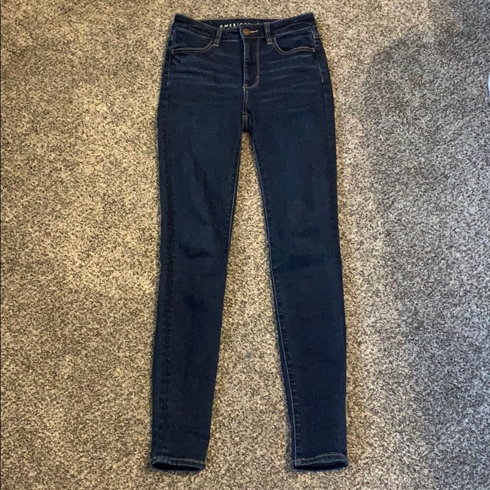 Almost new American Eagle Dark Rinse Jegging